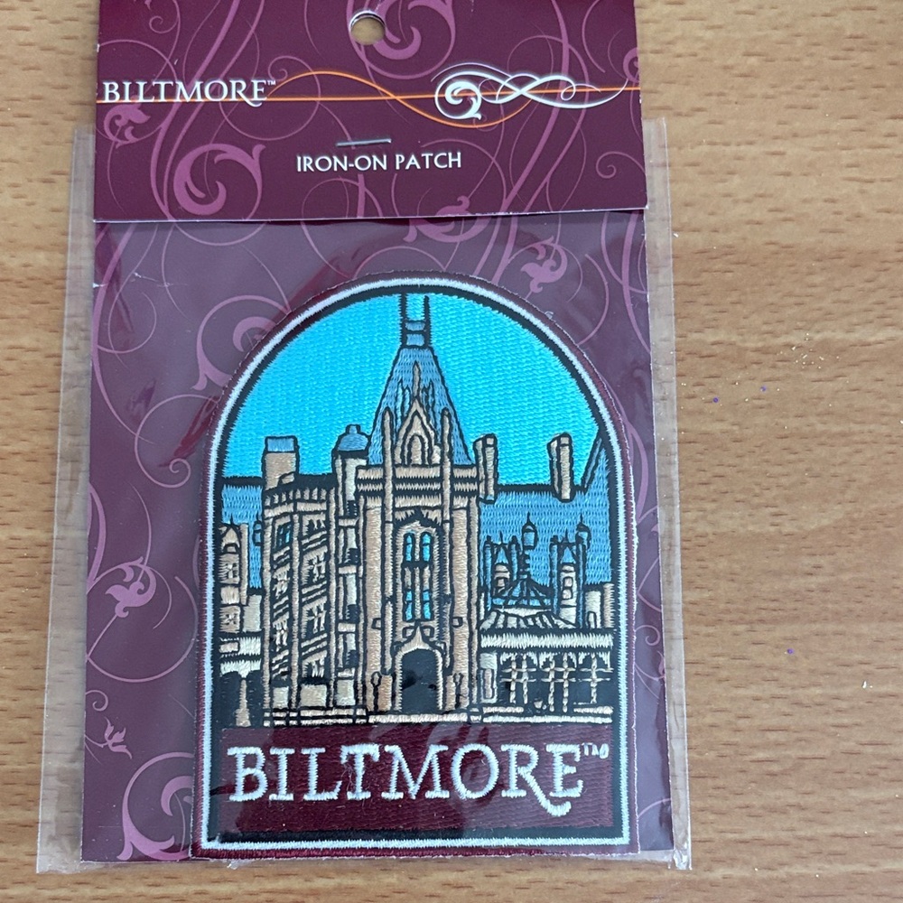 Biltmore Iron-On Patch with Blue and Brown Design (Asheville, NC)
